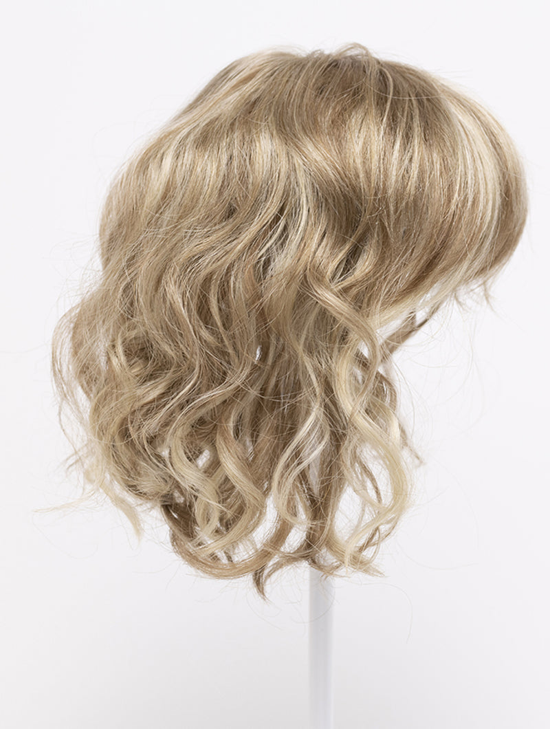 Making Waves Topper