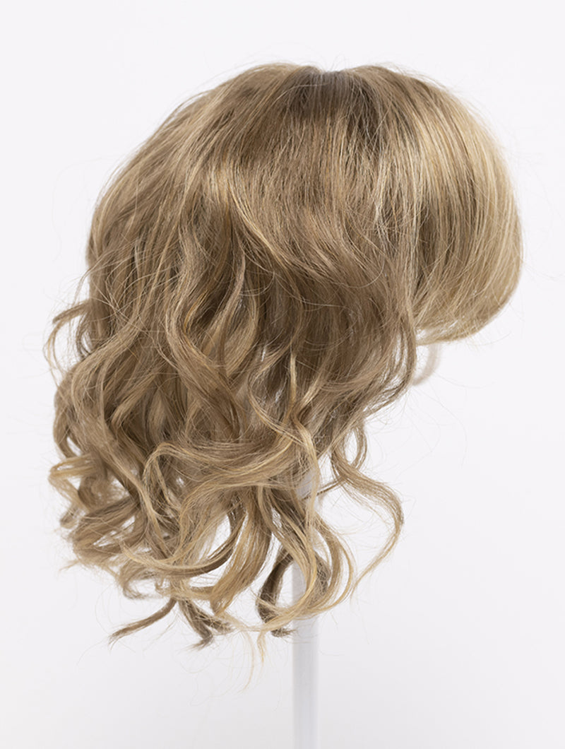 Making Waves Topper